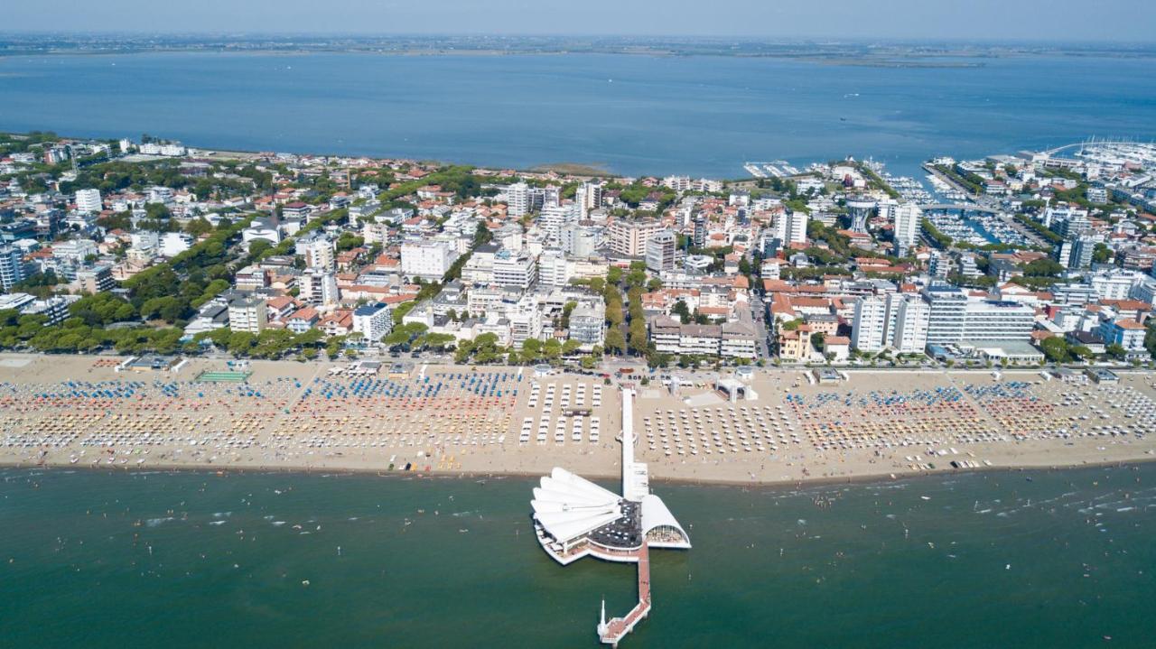 Villaggio Giove Lignano Sabbiadoro Exterior foto